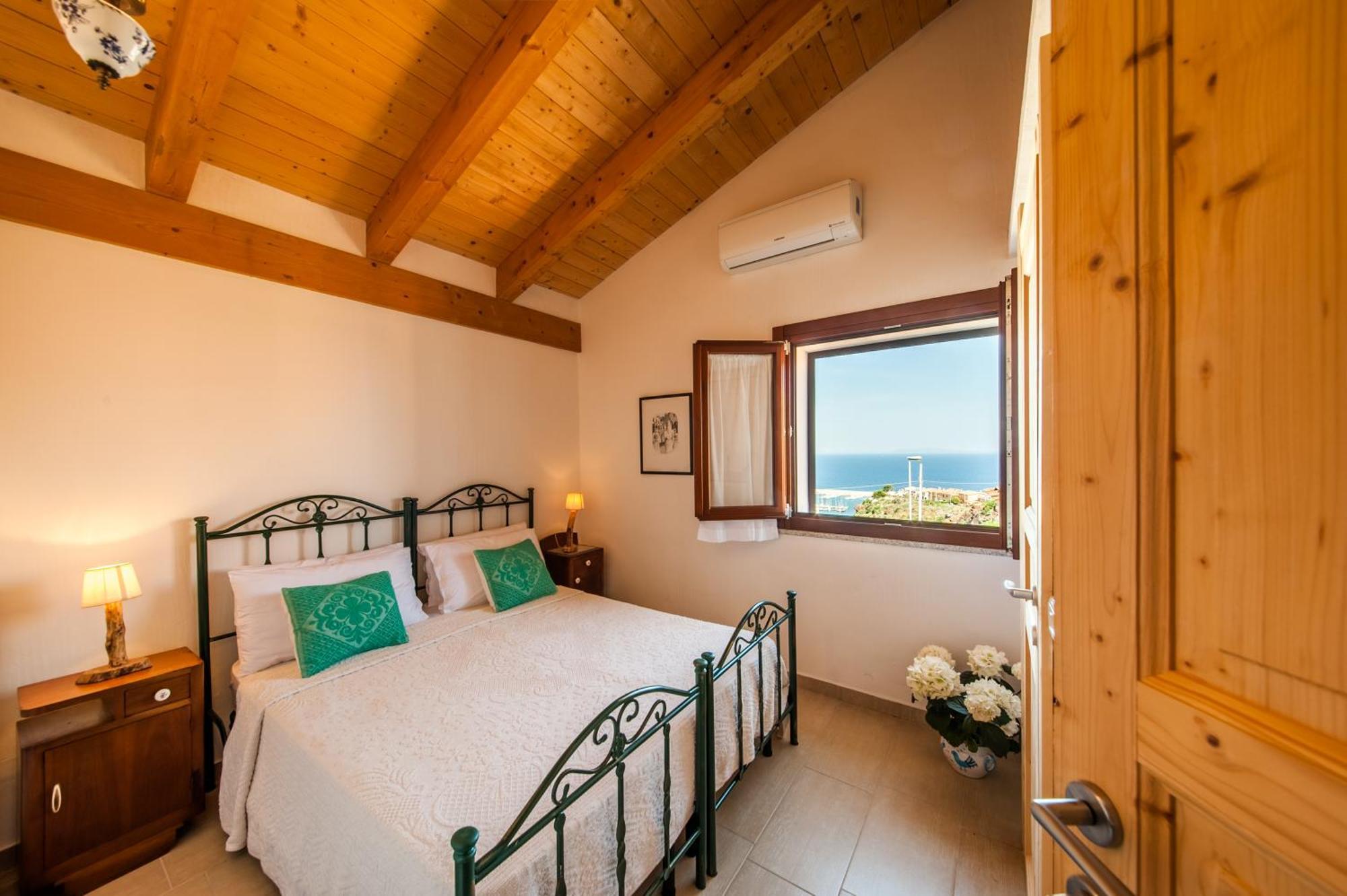 La Casa Di Mannazzotta 2 Bed & Breakfast Castelsardo Dış mekan fotoğraf